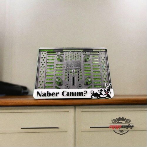 Bugs Bunny Naber Canım Beyaz Zemin  Özel Tasarım Lüks Motosiklet Pleksi Plakalık